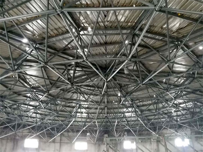 兴安盟洗煤厂蓄水池网架